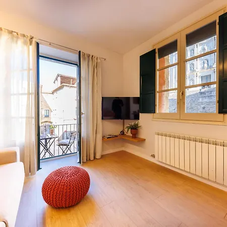 Apartment Bravissimo Catedral, With Monumental Views Girona