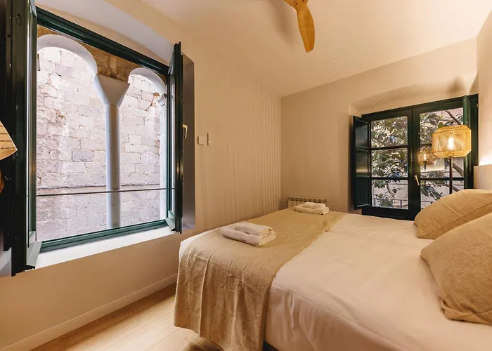 Bravissimo Catedral, With Monumental Views * Girona