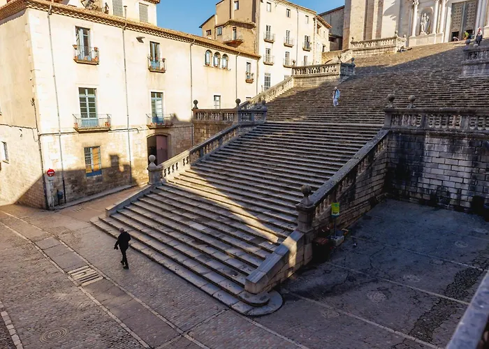 Bravissimo Catedral, With Monumental Views *