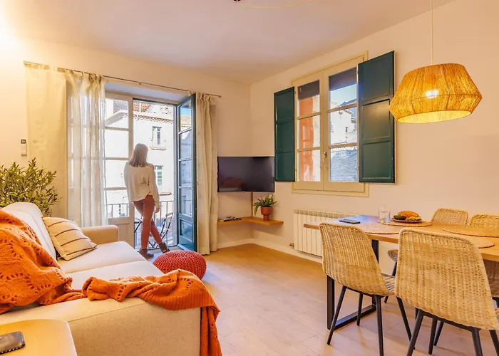 Bravissimo Catedral, With Monumental Views * Girona