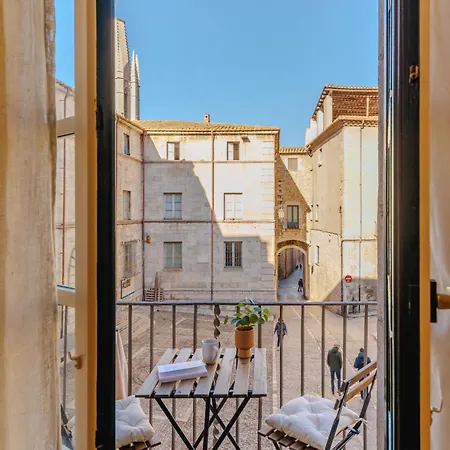 Bravissimo Catedral, With Monumental Views Girona