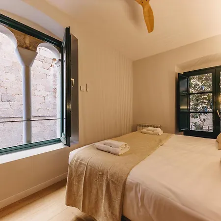 Bravissimo Catedral, With Monumental Views * Girona