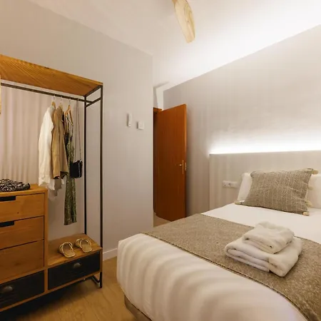 Bravissimo Catedral, With Monumental Views