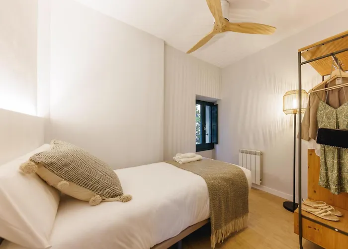 Bravissimo Catedral, With Monumental Views *